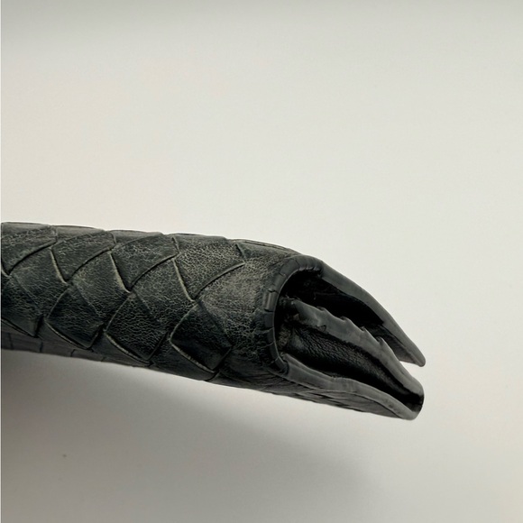 Bottega Veneta Black Long Fold-Over Wallet - Picture 5 of 12